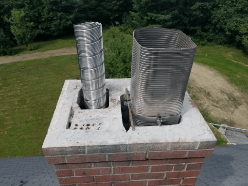 Stainless steel chimney liner installation