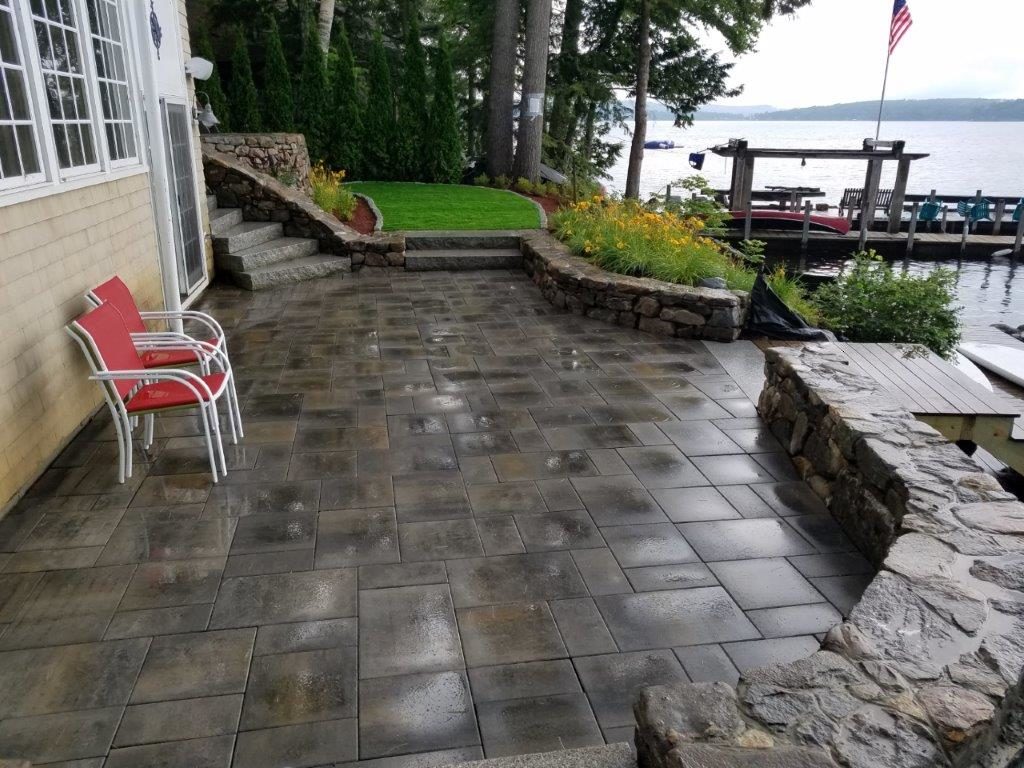 concrete-pavers-patio-installation-1024x768
